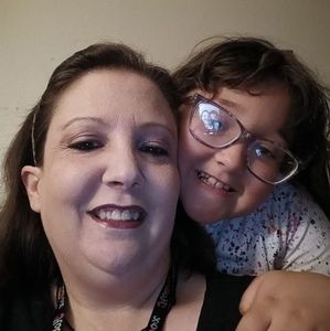 Meet your Posher, Evelyn